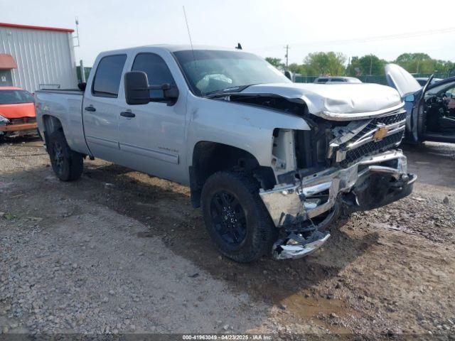  Salvage Chevrolet Silverado 3500