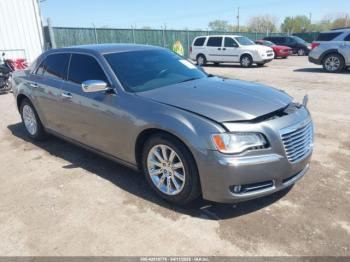  Salvage Chrysler 300