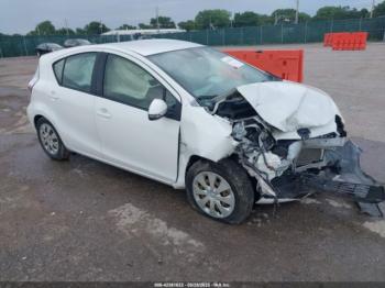  Salvage Toyota Prius c