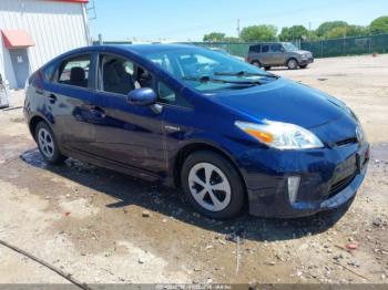  Salvage Toyota Prius