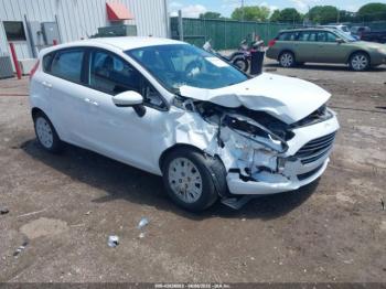  Salvage Ford Fiesta