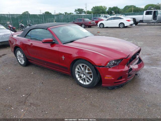  Salvage Ford Mustang