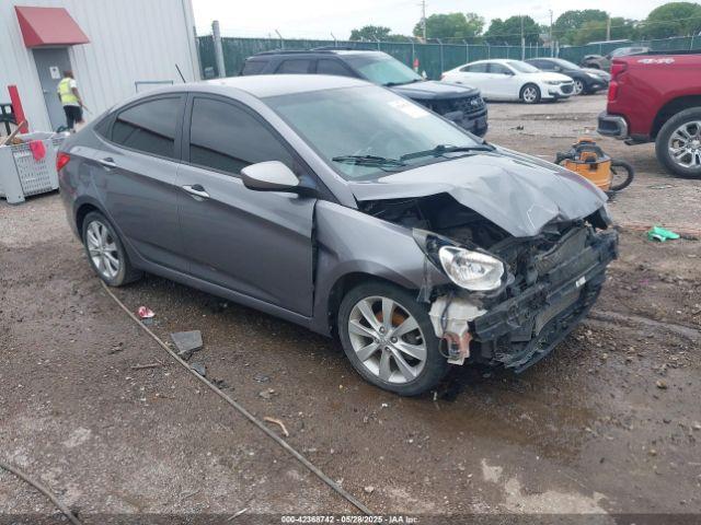  Salvage Hyundai ACCENT