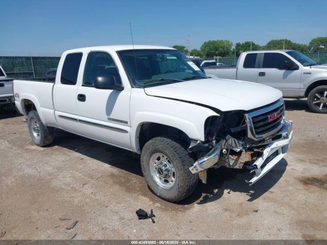  Salvage GMC Sierra 2500