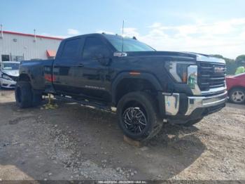  Salvage General Motors Sierra 3500HD