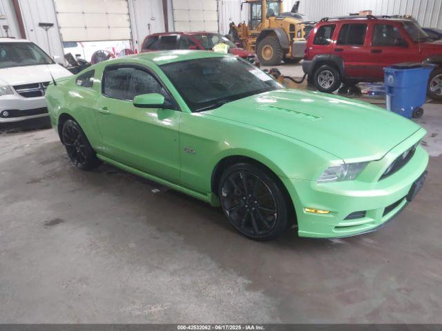  Salvage Ford Mustang