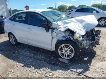  Salvage Ford Fiesta