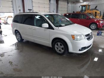  Salvage Dodge Grand Caravan