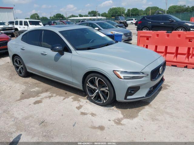  Salvage Volvo S60