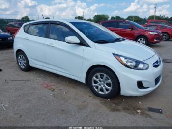  Salvage Hyundai ACCENT