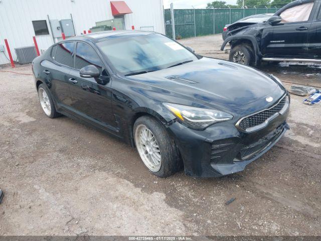  Salvage Kia Stinger