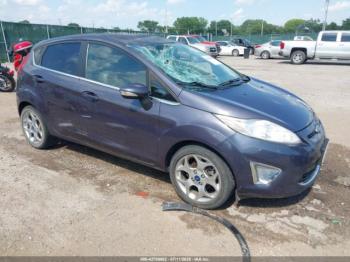 Salvage Ford Fiesta