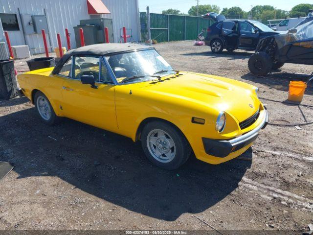  Salvage FIAT 124 Spider