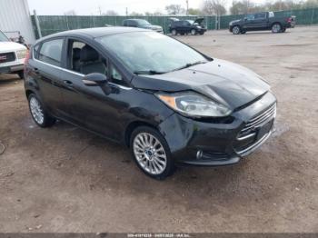  Salvage Ford Fiesta