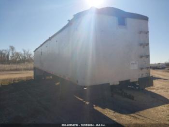  Salvage Mac Trailer Mfg Trailer