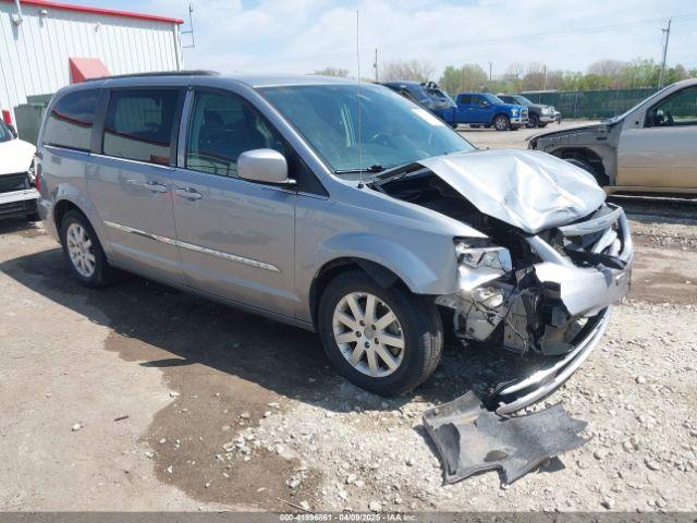  Salvage Chrysler Town & Country