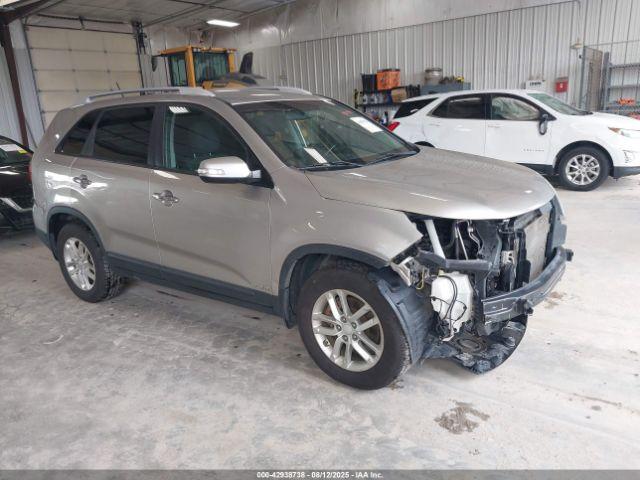  Salvage Kia Sorento