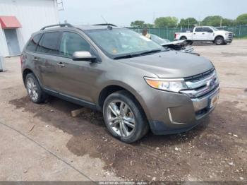  Salvage Ford Edge