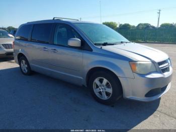  Salvage Dodge Grand Caravan
