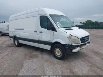  Salvage Mercedes-Benz Sprinter 2500