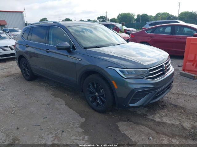  Salvage Volkswagen Tiguan