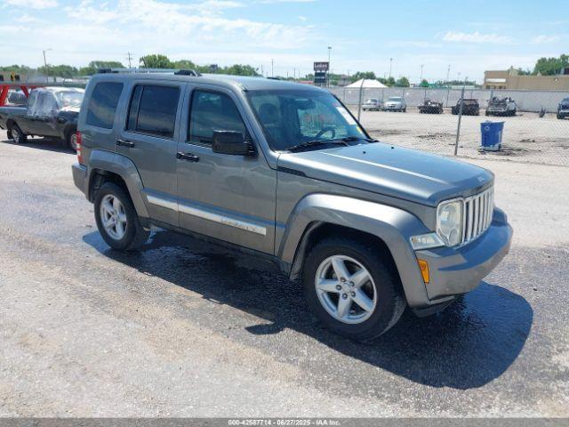  Salvage Jeep Liberty
