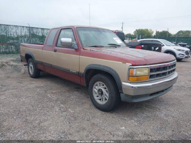  Salvage Dodge Dakota
