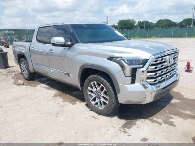  Salvage Toyota Tundra