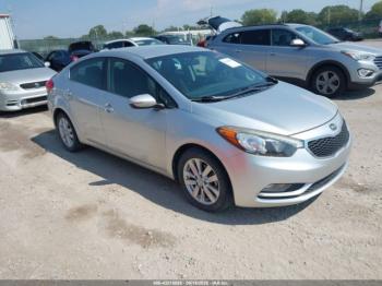  Salvage Kia Forte