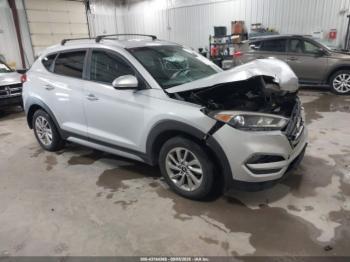  Salvage Hyundai TUCSON