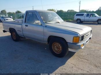  Salvage Toyota Pickup