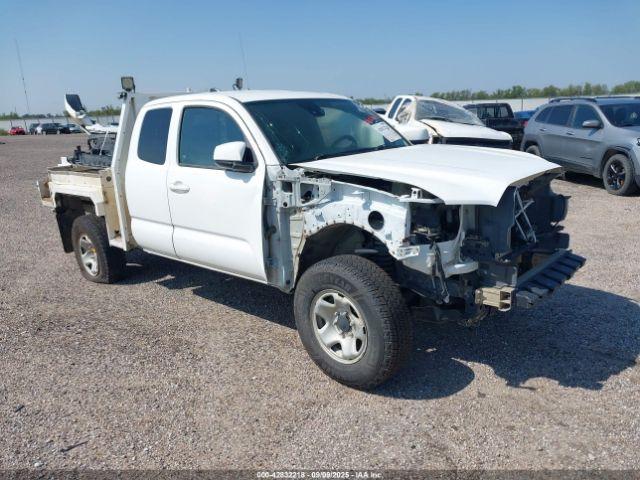  Salvage Toyota Tacoma