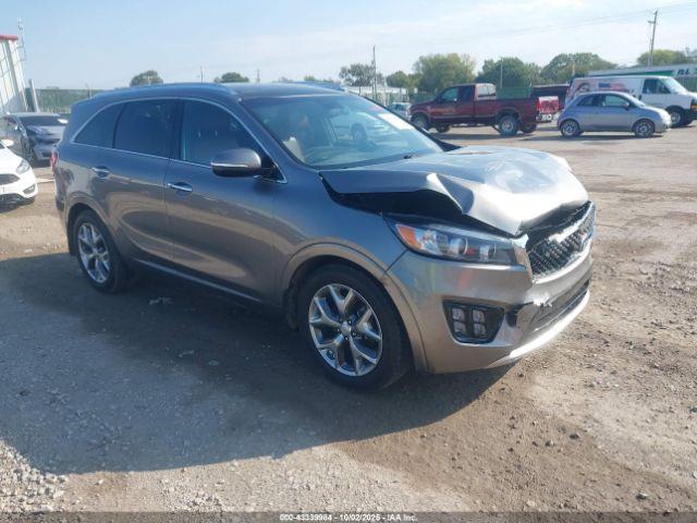  Salvage Kia Sorento