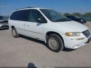 Chrysler Town & Country Lx Image 1