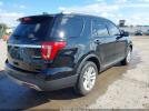 Ford Explorer Xlt Image 10