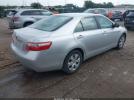 Toyota Camry Image 12