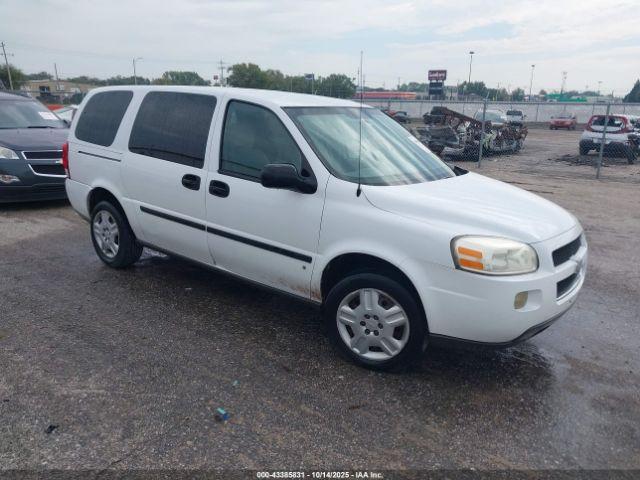  Salvage Chevrolet Uplander