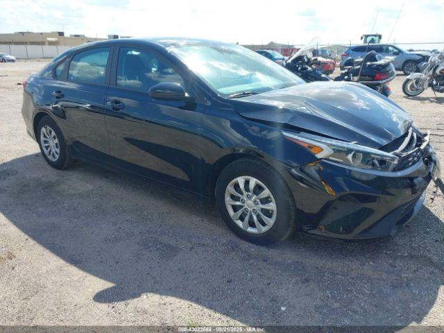  Salvage Kia Forte