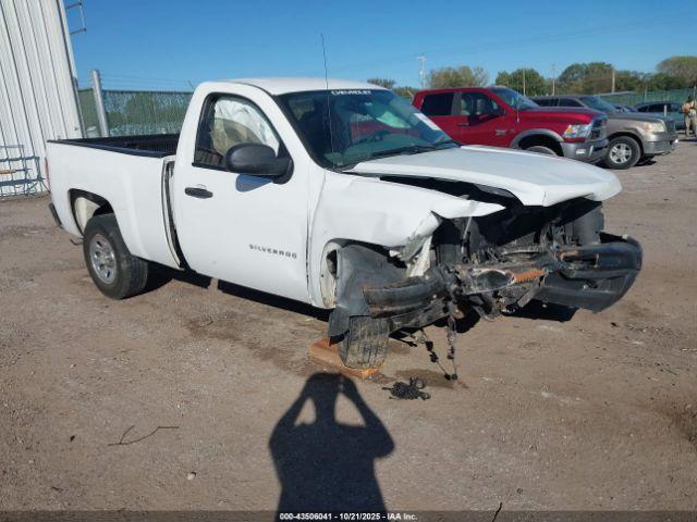  Salvage Chevrolet Silverado 1500