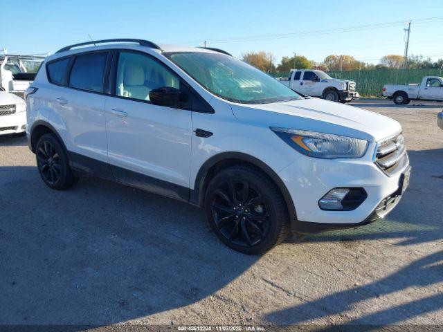  Salvage Ford Escape