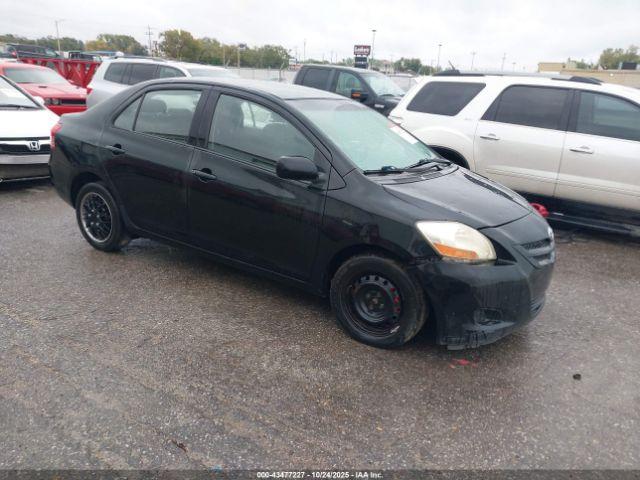  Salvage Toyota Yaris