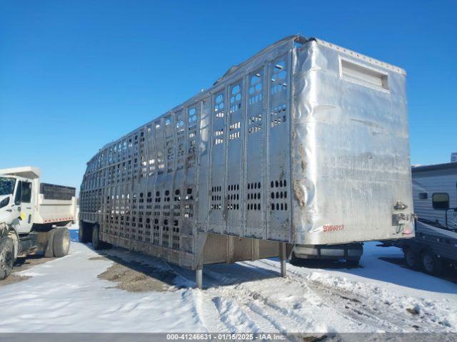  Salvage Barrett Trailers Inc Trailer