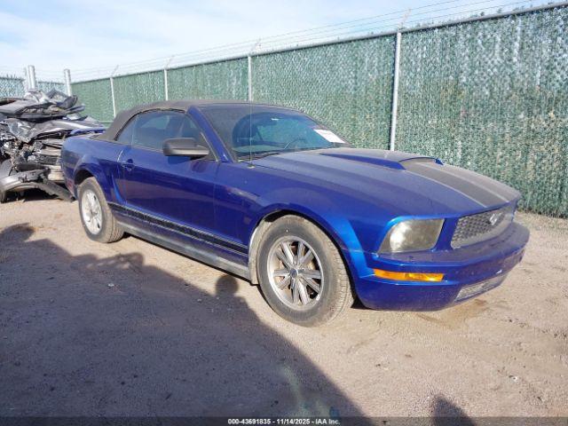  Salvage Ford Mustang