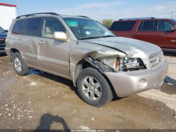  Salvage Toyota Highlander