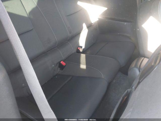 Chevrolet Camaro 1lt Image 11