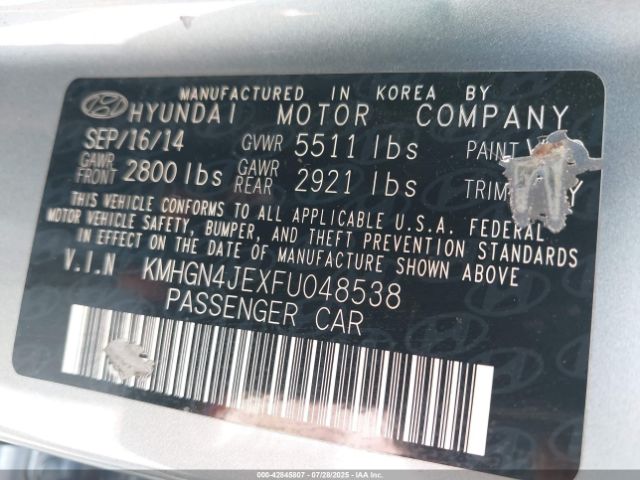 Hyundai Genesis 3.8 Image 14