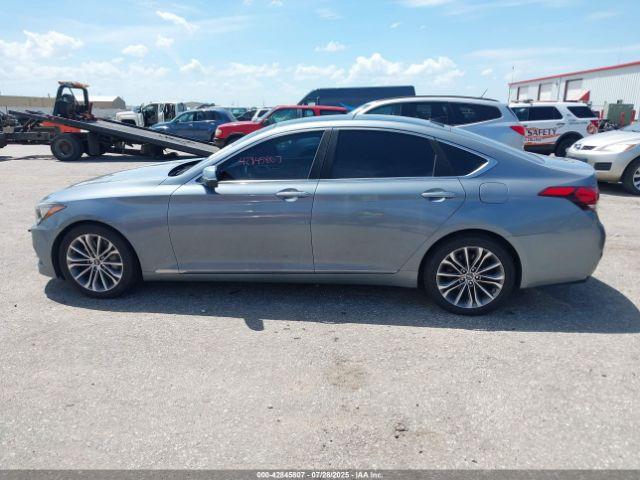 Hyundai Genesis 3.8 Image 15