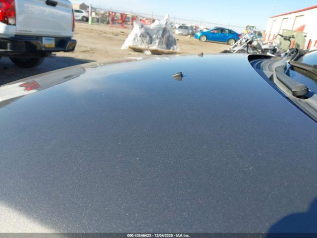 Ford Edge Limited Image 8