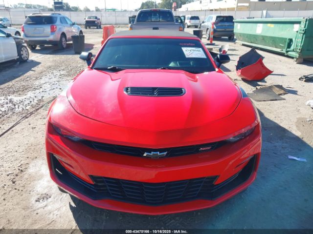 Chevrolet Camaro Rwd  2ss Image 10