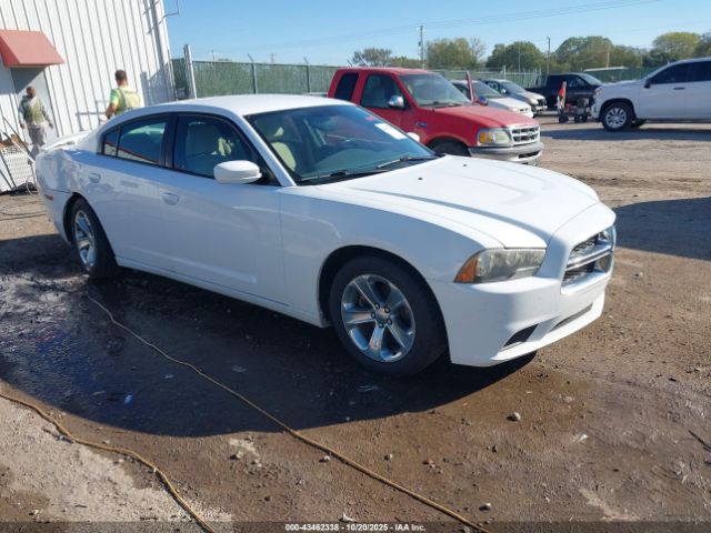 Dodge Charger Se Image 1